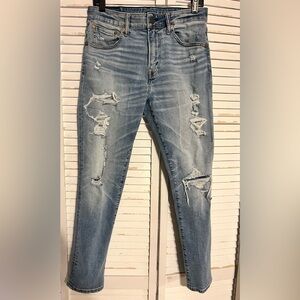 American Eagle Men’s Distressed Blue Jeans AIRFLEX + Size 30 x 30 EUC